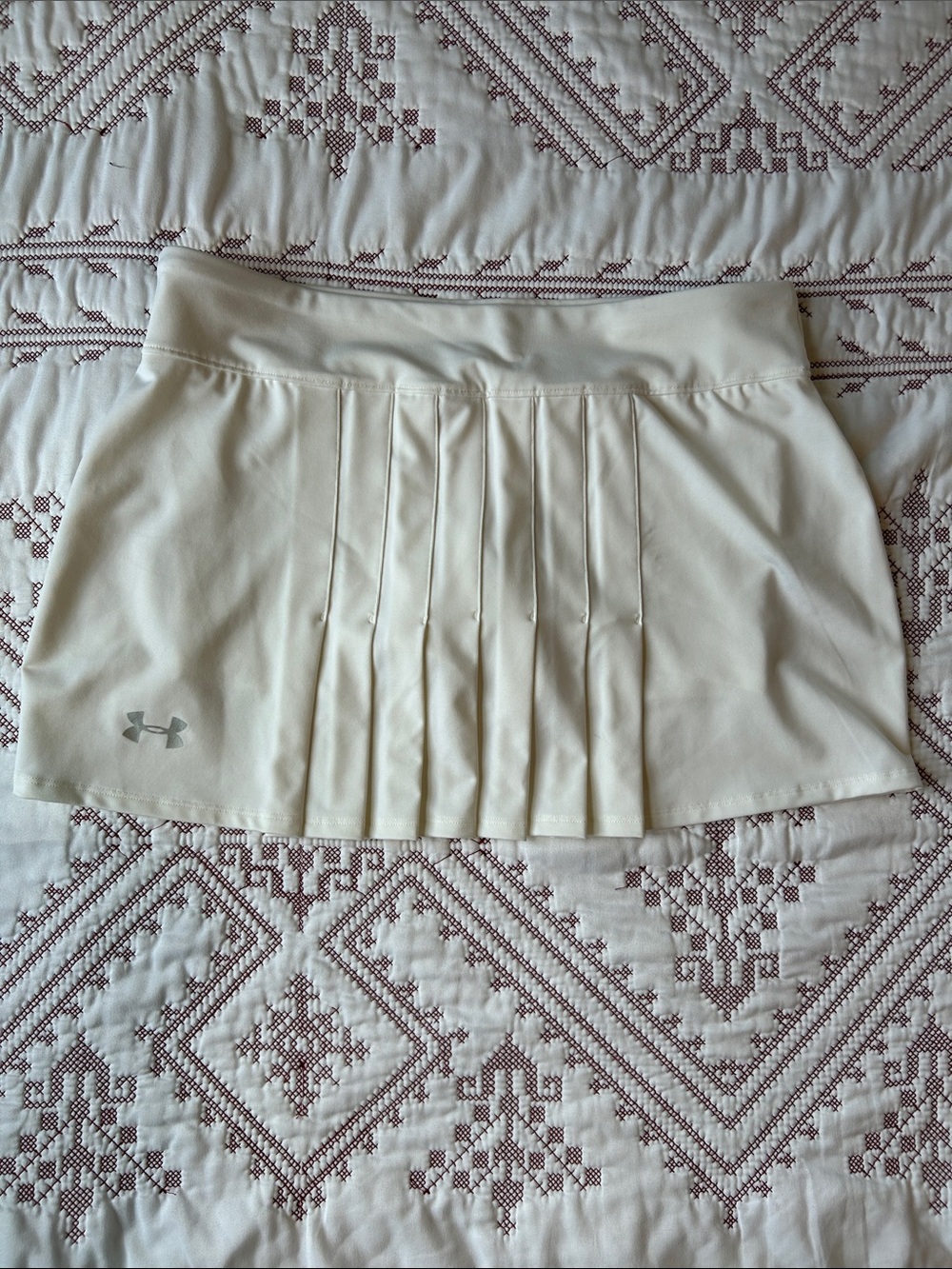 Under Armour White Pleated Tennis Athletic Skort
